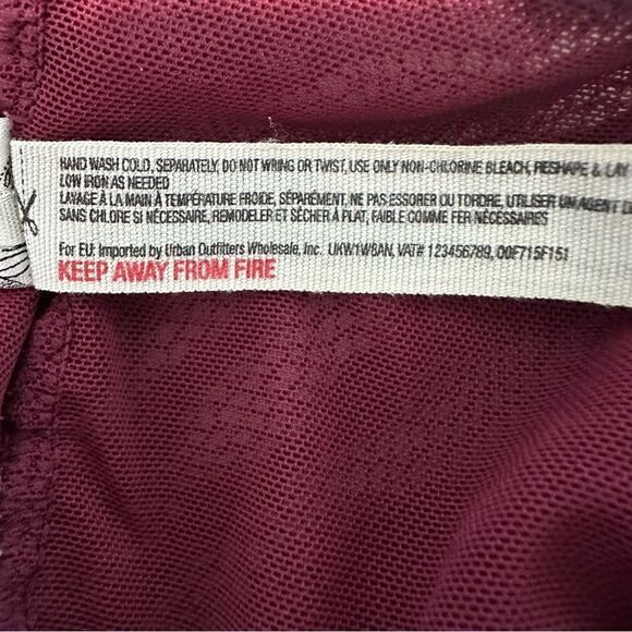 Intimately Free People Bralette S Maroon Stretchy Adjustable Straps‎ Floral - Picture 7 of 7
